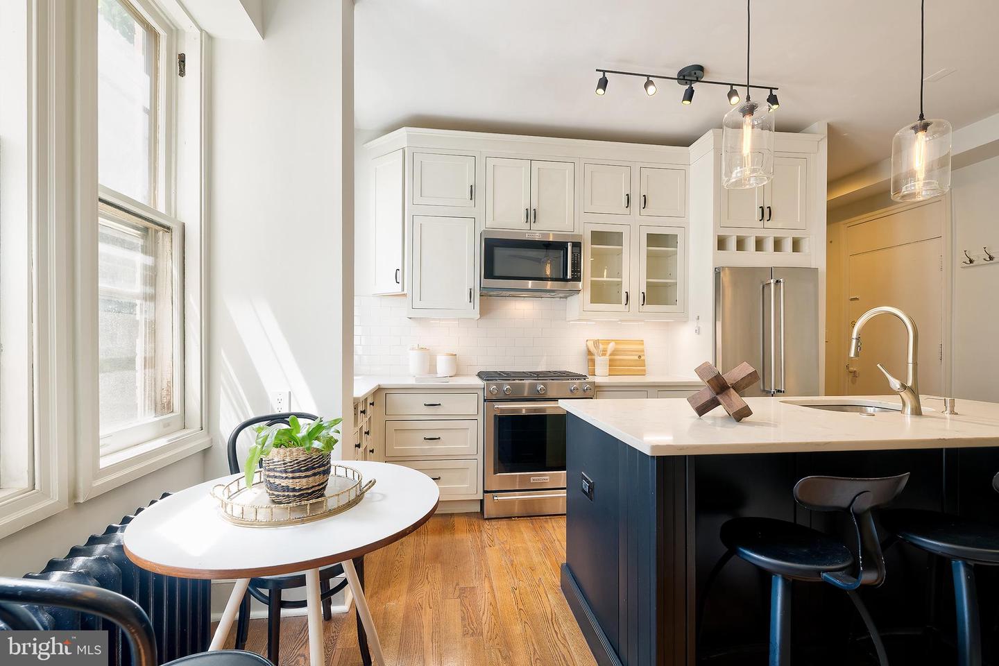 1725 17TH ST NW #106, WASHINGTON, District Of Columbia 20009, 1 Bedroom Bedrooms, ,1 BathroomBathrooms,Residential,For sale,1725 17TH ST NW #106,DCDC2192830 MLS # DCDC2192830