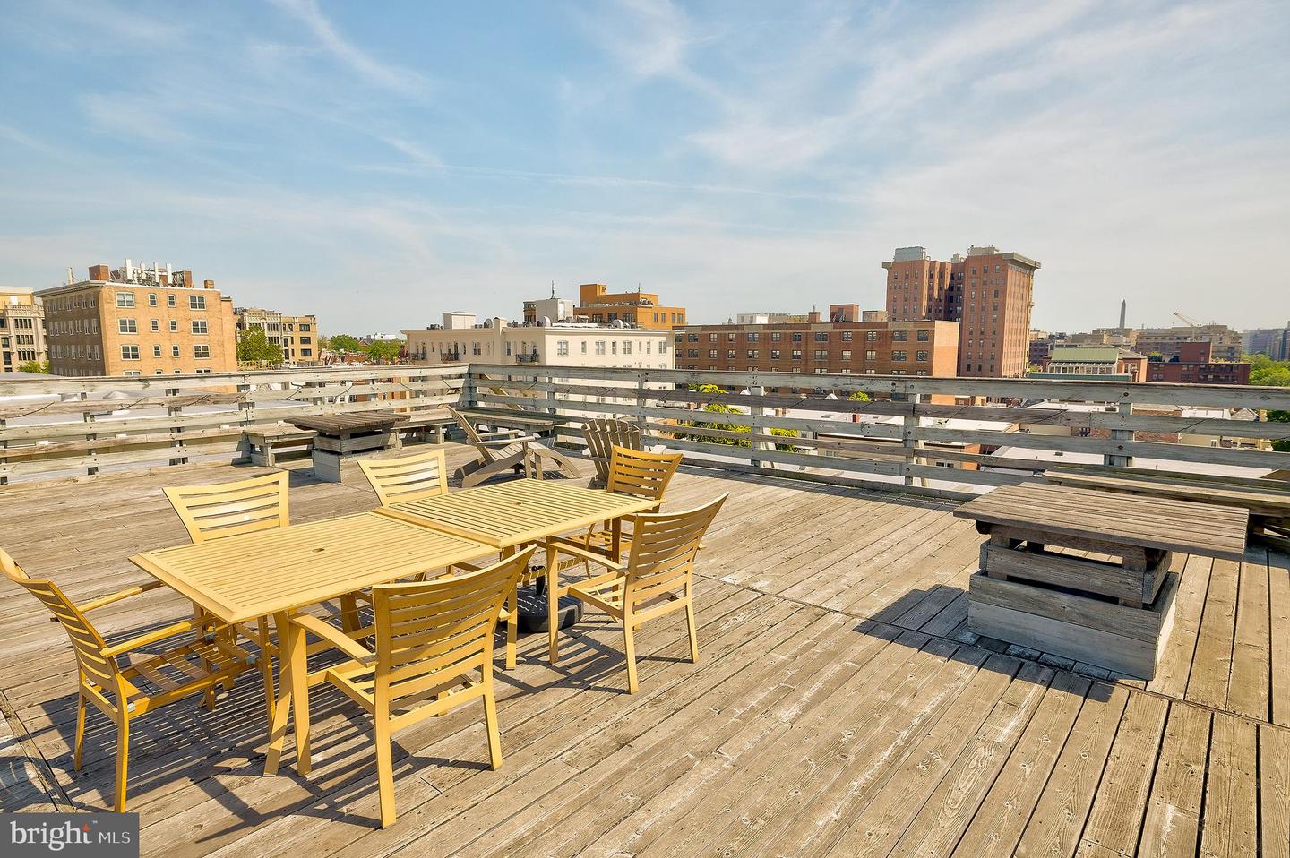 1725 17TH ST NW #106, WASHINGTON, District Of Columbia 20009, 1 Bedroom Bedrooms, ,1 BathroomBathrooms,Residential,For sale,1725 17TH ST NW #106,DCDC2192830 MLS # DCDC2192830