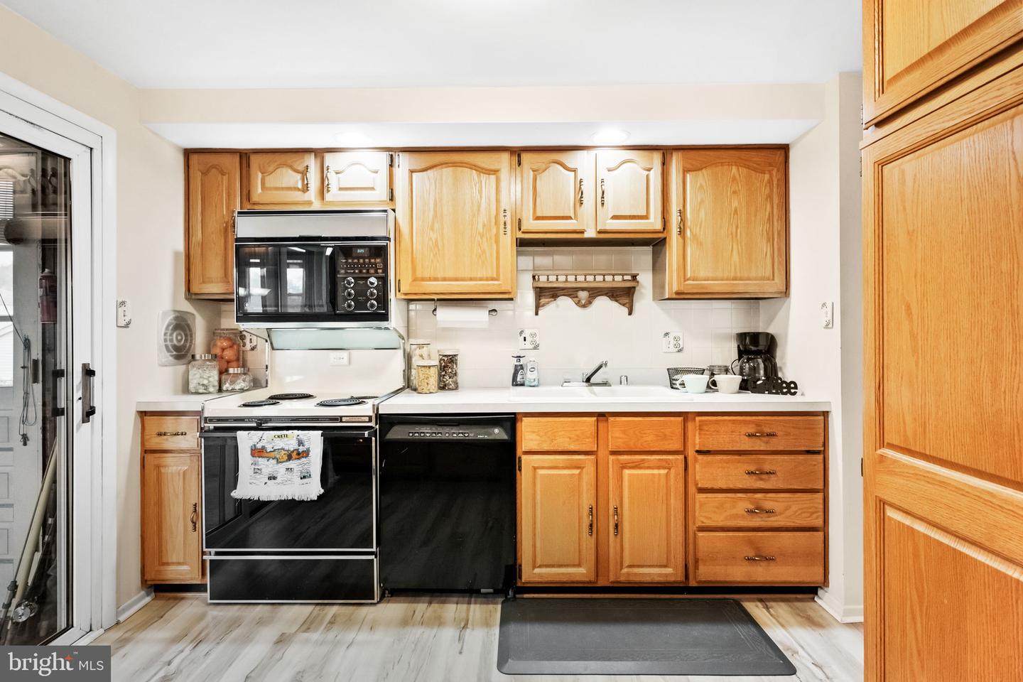 1306 E BEECH RD, STERLING, Virginia 20164, 4 Bedrooms Bedrooms, ,2 BathroomsBathrooms,Residential,For sale,1306 E BEECH RD,VALO2092528 MLS # VALO2092528