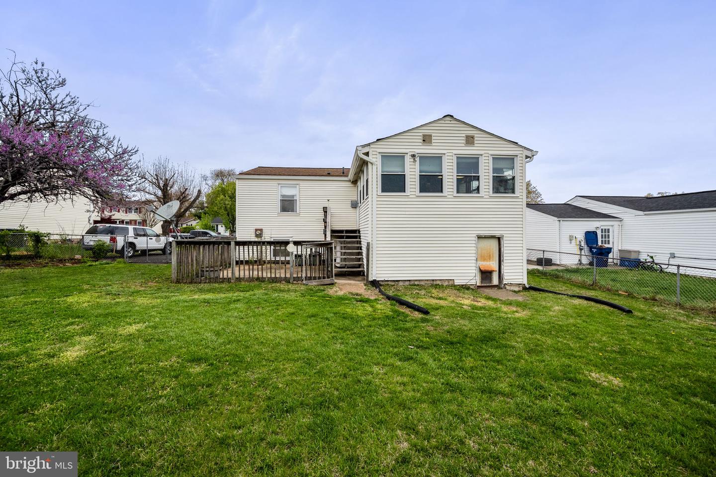 1306 E BEECH RD, STERLING, Virginia 20164, 4 Bedrooms Bedrooms, ,2 BathroomsBathrooms,Residential,For sale,1306 E BEECH RD,VALO2092528 MLS # VALO2092528
