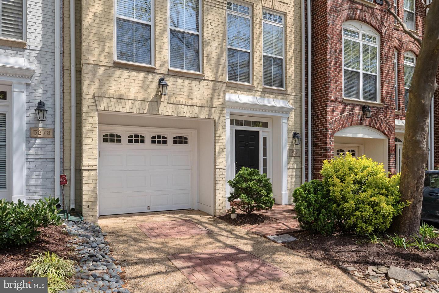 5271 COLONEL JOHNSON LN, ALEXANDRIA, Virginia 22304, 4 Bedrooms Bedrooms, ,3 BathroomsBathrooms,Residential,For sale,5271 COLONEL JOHNSON LN,VAAX2043432 MLS # VAAX2043432