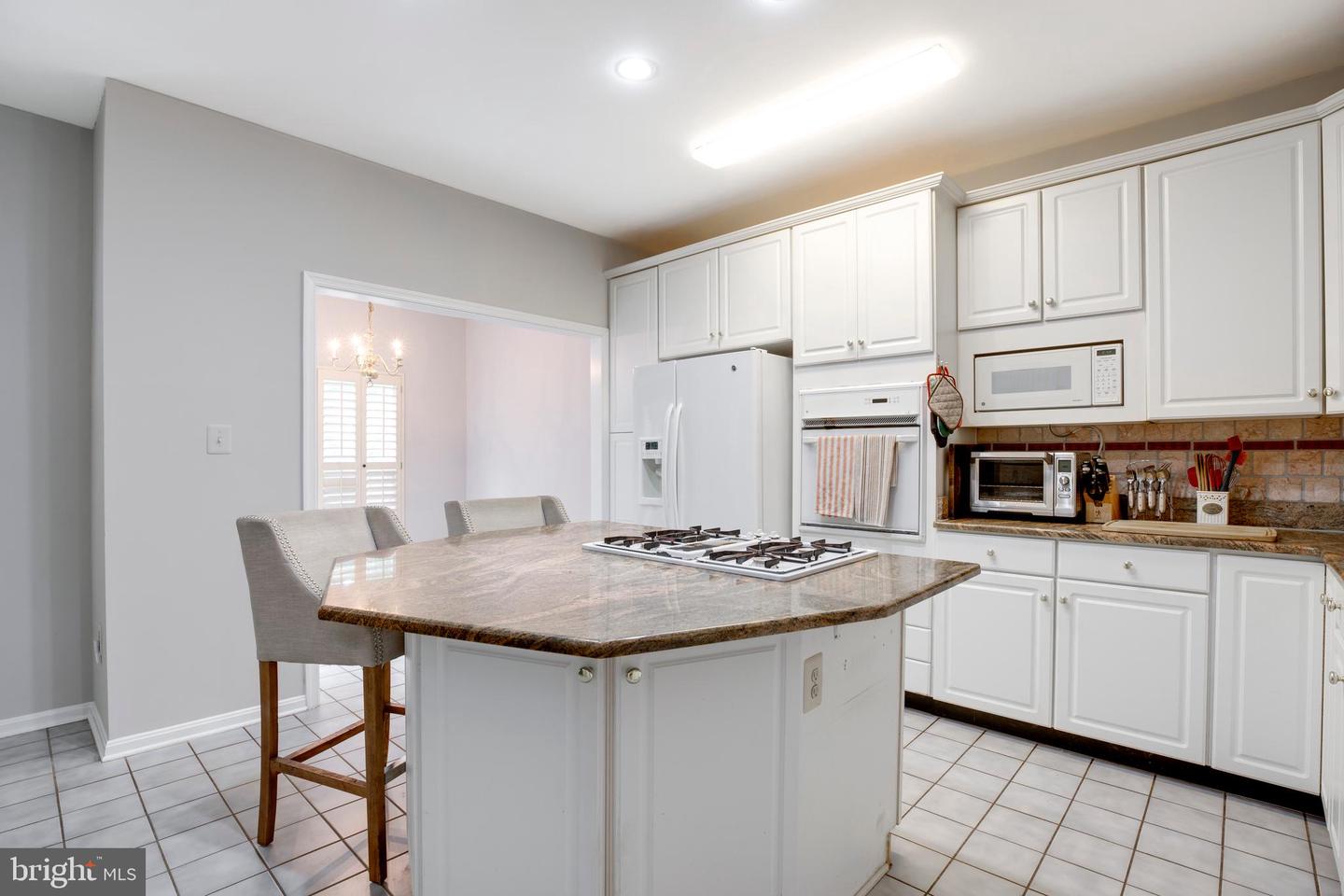 5909 RINARD DR, CENTREVILLE, Virginia 20120, 3 Bedrooms Bedrooms, ,2 BathroomsBathrooms,Residential,For sale,5909 RINARD DR,VAFX2231114 MLS # VAFX2231114