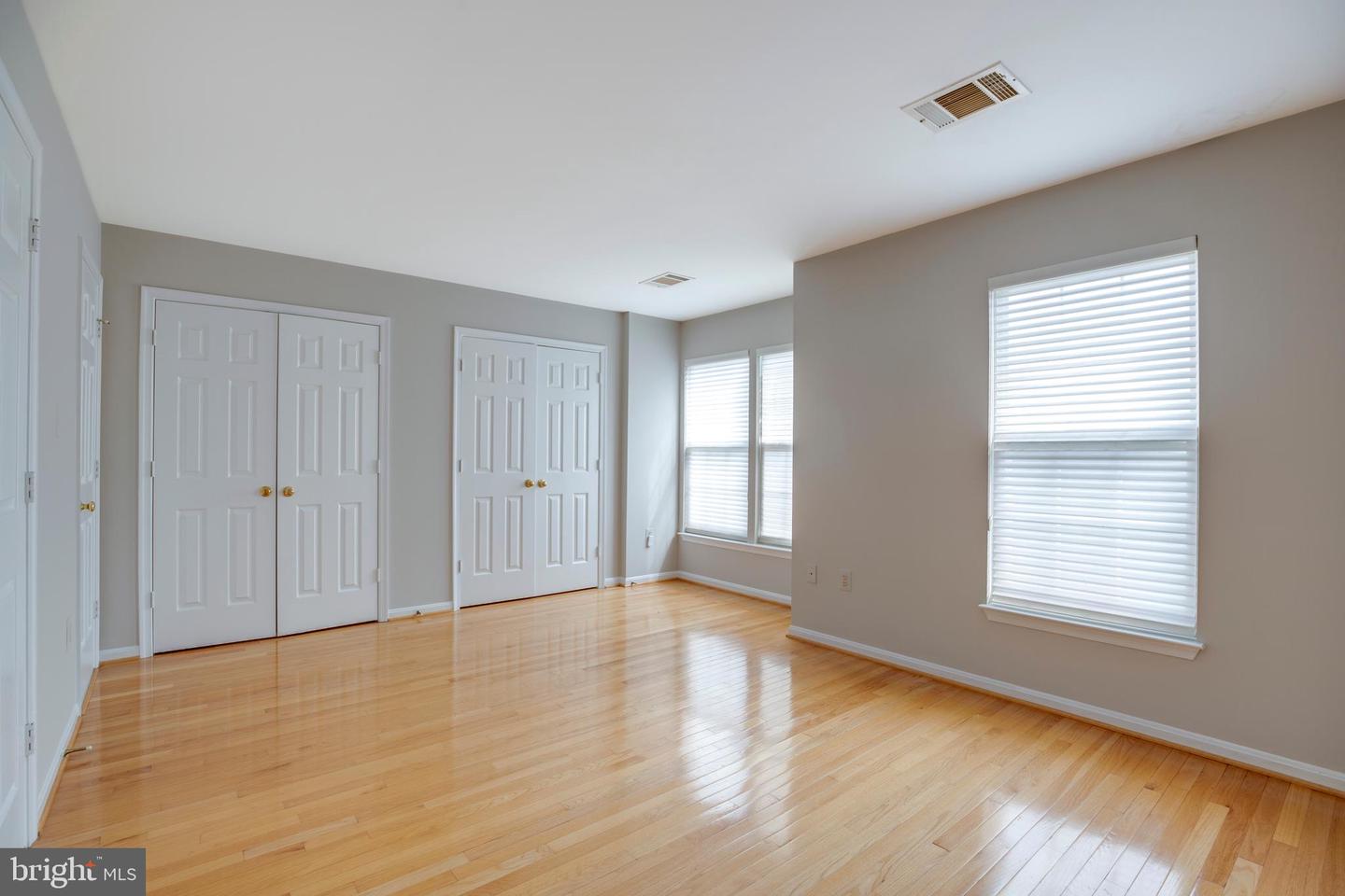 5909 RINARD DR, CENTREVILLE, Virginia 20120, 3 Bedrooms Bedrooms, ,2 BathroomsBathrooms,Residential,For sale,5909 RINARD DR,VAFX2231114 MLS # VAFX2231114