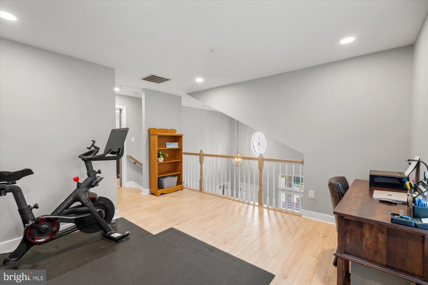 43426 EDGECLIFF TER, ASHBURN, Virginia 20147, 2 Bedrooms Bedrooms, ,2 BathroomsBathrooms,Residential,For sale,43426 EDGECLIFF TER,VALO2092584 MLS # VALO2092584