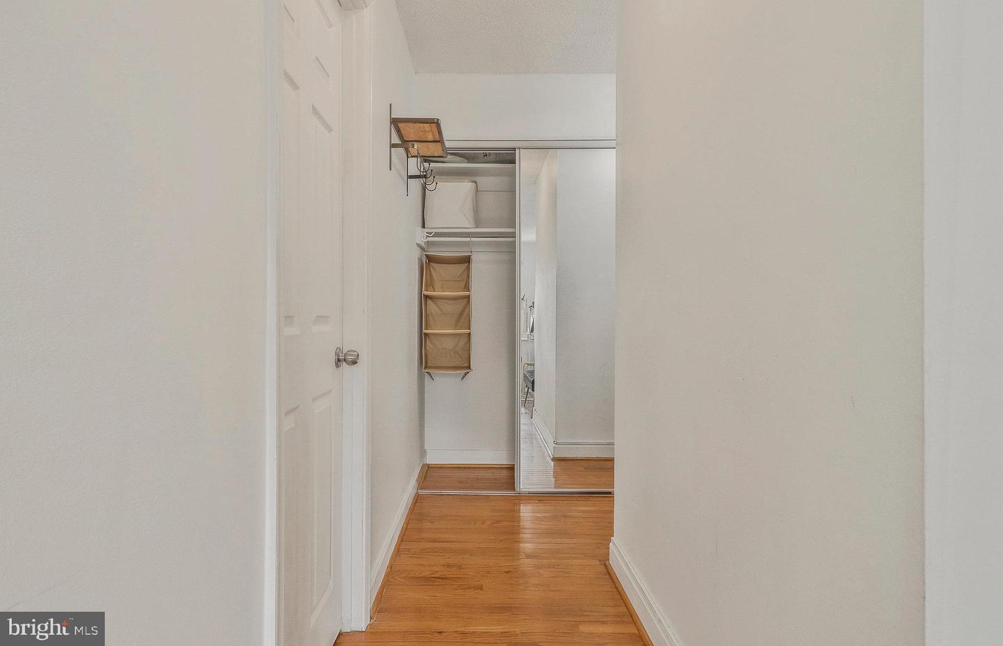 1816 NEW HAMPSHIRE AVE NW #303, WASHINGTON, District Of Columbia 20009, ,1 BathroomBathrooms,Residential,For sale,1816 NEW HAMPSHIRE AVE NW #303,DCDC2193516 MLS # DCDC2193516