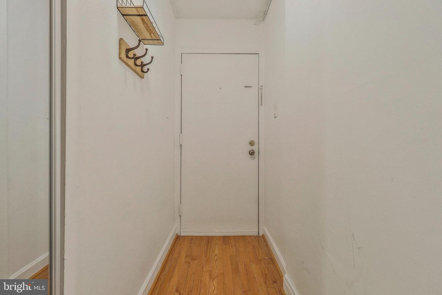 1816 NEW HAMPSHIRE AVE NW #303, WASHINGTON, District Of Columbia 20009, ,1 BathroomBathrooms,Residential,For sale,1816 NEW HAMPSHIRE AVE NW #303,DCDC2193516 MLS # DCDC2193516