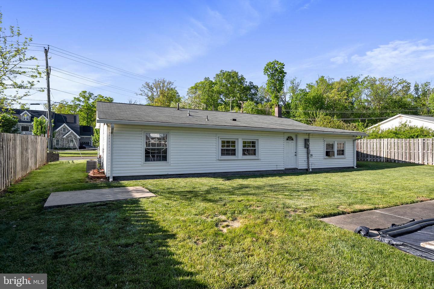 619 W CHURCH RD, STERLING, Virginia 20164, 5 Bedrooms Bedrooms, ,2 BathroomsBathrooms,Residential,For sale,619 W CHURCH RD,VALO2092788 MLS # VALO2092788