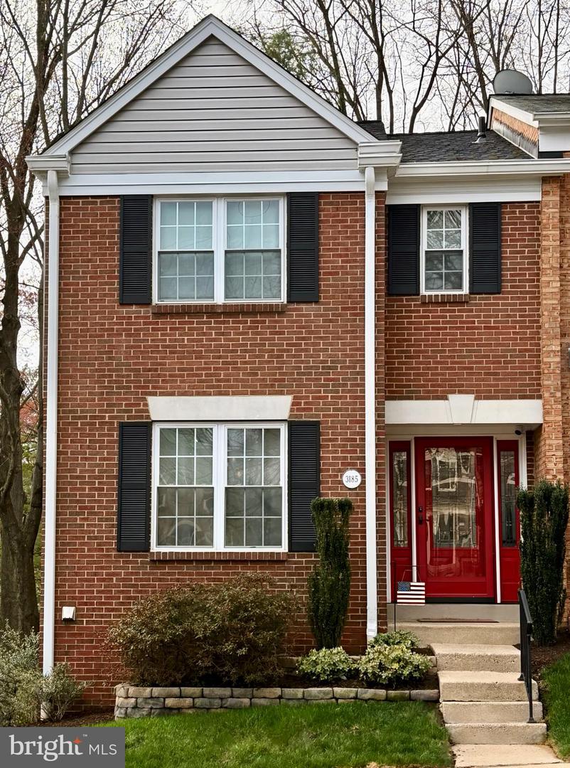 3185 LAWSONS HILL PL, ALEXANDRIA, Virginia 22310, 3 Bedrooms Bedrooms, 8 Rooms Rooms,3 BathroomsBathrooms,Residential,For sale,3185 LAWSONS HILL PL,VAFX2231802 MLS # VAFX2231802