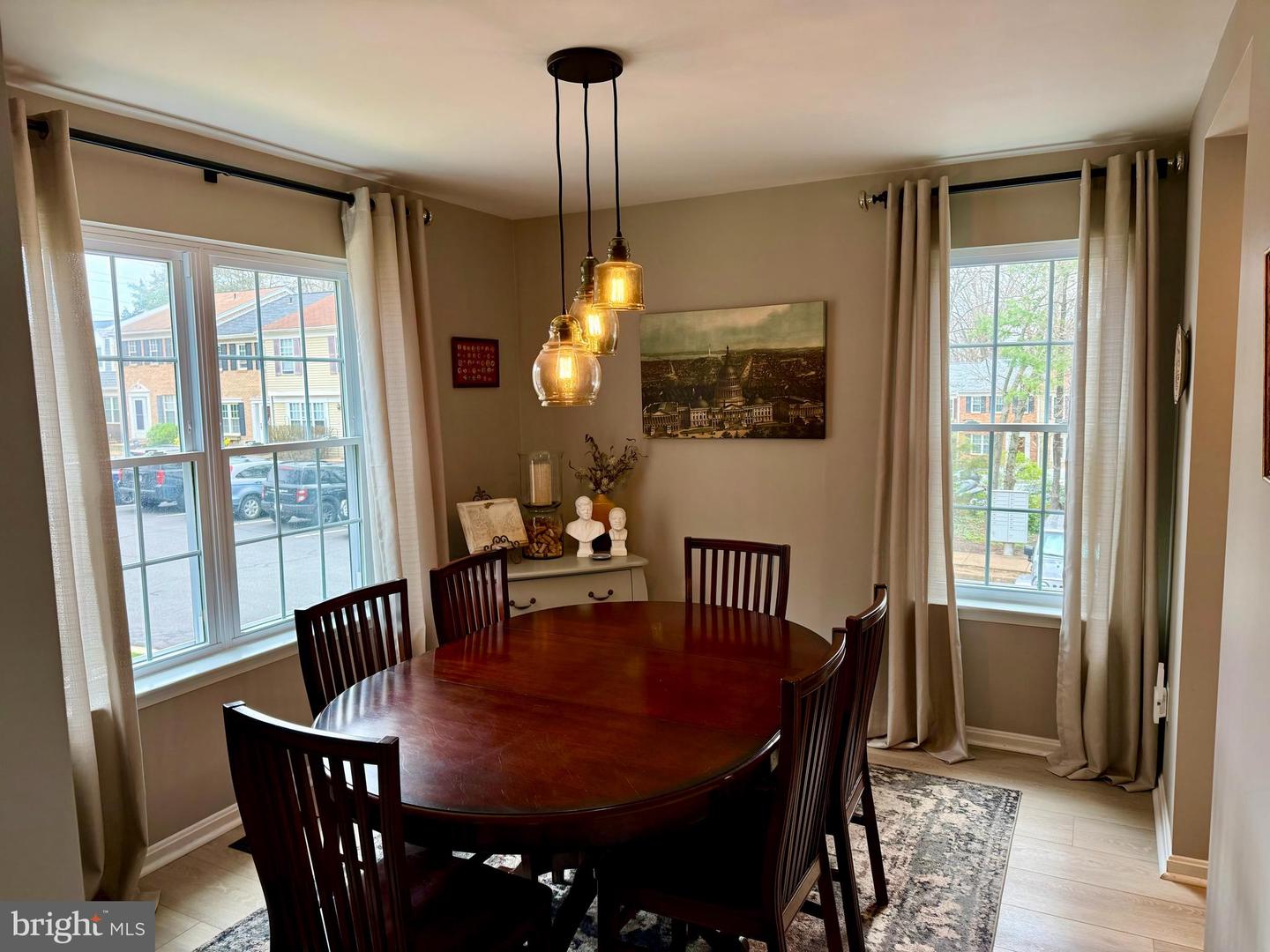3185 LAWSONS HILL PL, ALEXANDRIA, Virginia 22310, 3 Bedrooms Bedrooms, 8 Rooms Rooms,3 BathroomsBathrooms,Residential,For sale,3185 LAWSONS HILL PL,VAFX2231802 MLS # VAFX2231802