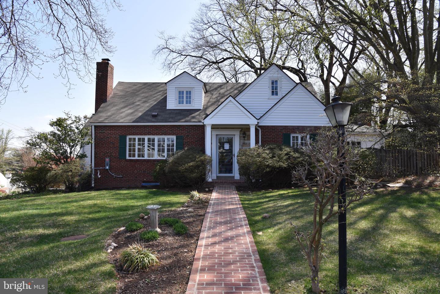 3901 RIDGE RD, ANNANDALE, Virginia 22003, 4 Bedrooms Bedrooms, ,2 BathroomsBathrooms,Residential,For sale,3901 RIDGE RD,VAFX2231948 MLS # VAFX2231948