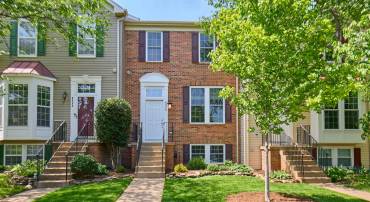 6986 MANAHOAC PL, GAINESVILLE, Virginia 20155, 5 Bedrooms Bedrooms, ,3 BathroomsBathrooms,Residential,For sale,6986 MANAHOAC PL,VAPW2091110 MLS # VAPW2091110