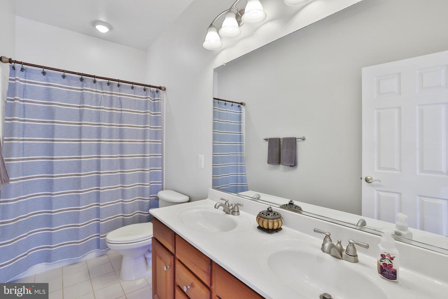 44161 NAVAJO DR, ASHBURN, Virginia 20147, 5 Bedrooms Bedrooms, ,4 BathroomsBathrooms,Residential,For sale,44161 NAVAJO DR,VALO2092932 MLS # VALO2092932