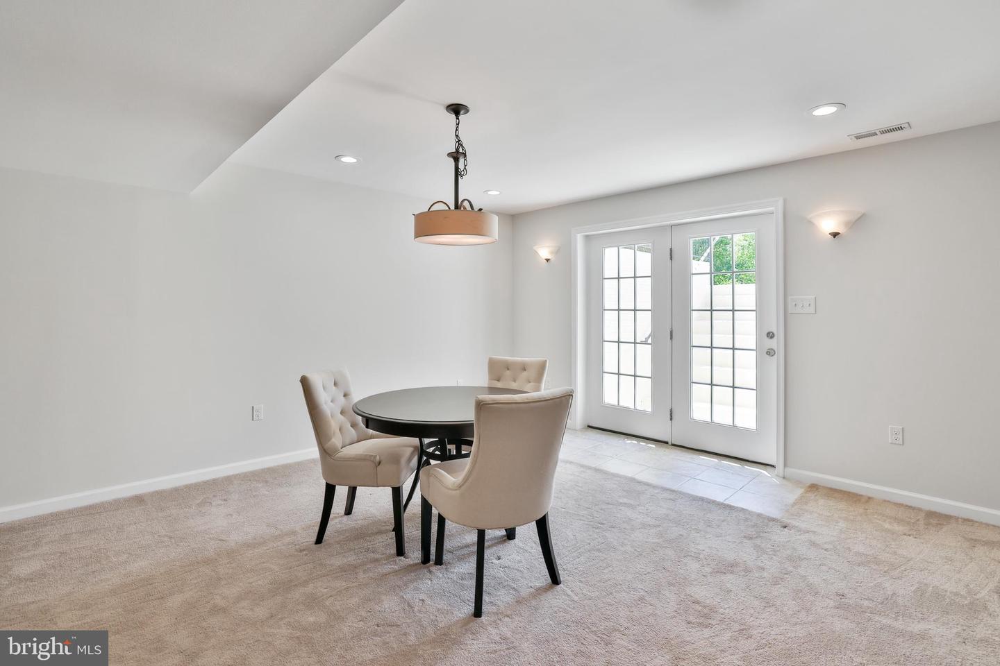 44161 NAVAJO DR, ASHBURN, Virginia 20147, 5 Bedrooms Bedrooms, ,4 BathroomsBathrooms,Residential,For sale,44161 NAVAJO DR,VALO2092932 MLS # VALO2092932