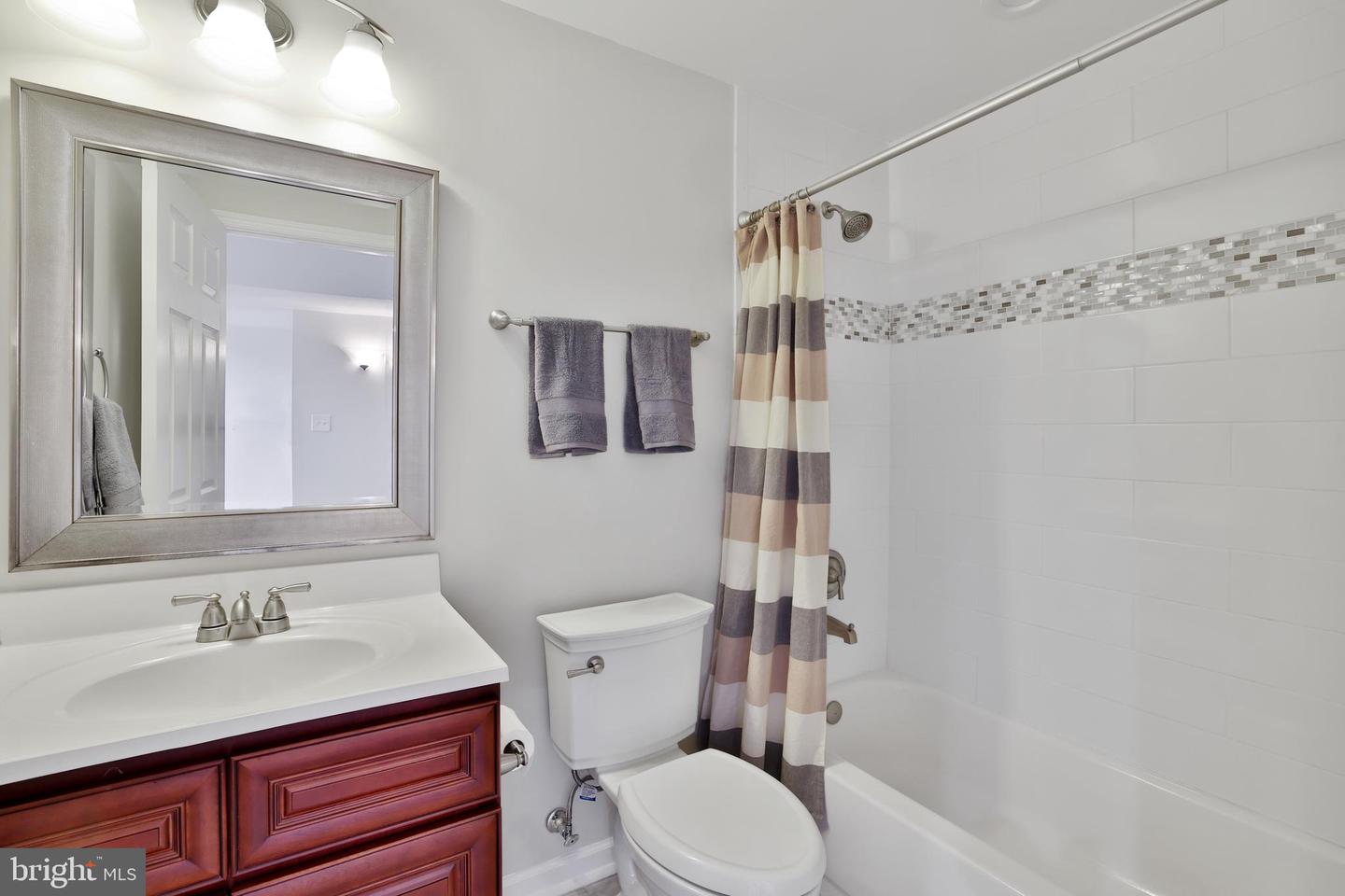 44161 NAVAJO DR, ASHBURN, Virginia 20147, 5 Bedrooms Bedrooms, ,4 BathroomsBathrooms,Residential,For sale,44161 NAVAJO DR,VALO2092932 MLS # VALO2092932