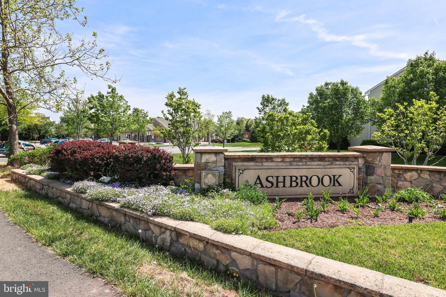 44161 NAVAJO DR, ASHBURN, Virginia 20147, 5 Bedrooms Bedrooms, ,4 BathroomsBathrooms,Residential,For sale,44161 NAVAJO DR,VALO2092932 MLS # VALO2092932