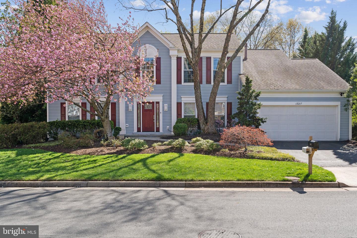 13217 PLEASANT GLEN CT, HERNDON, Virginia 20171, 4 Bedrooms Bedrooms, ,3 BathroomsBathrooms,Residential,For sale,13217 PLEASANT GLEN CT,VAFX2232160 MLS # VAFX2232160