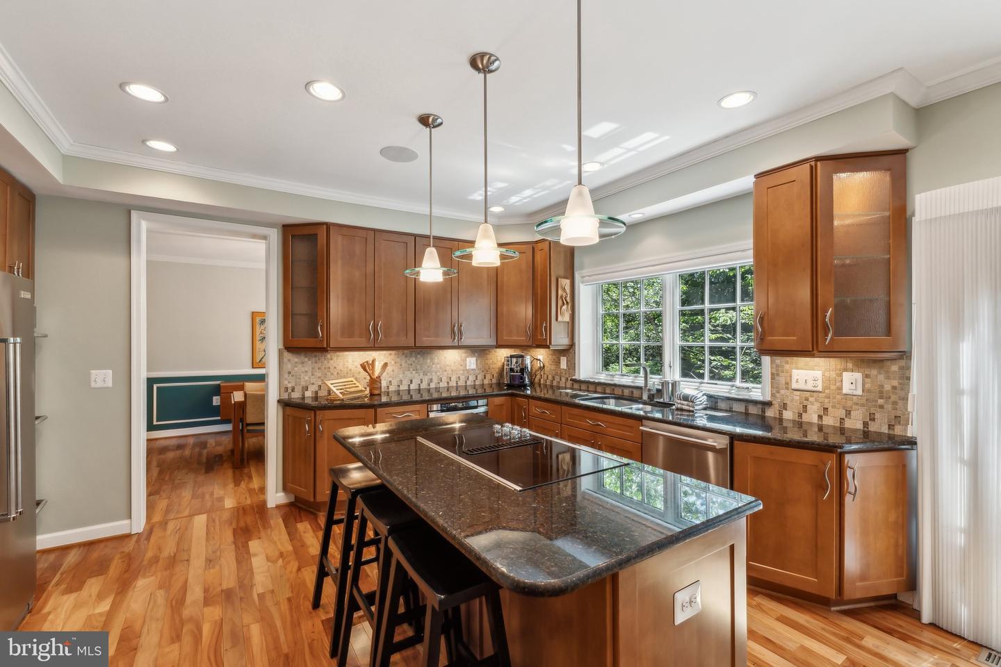 13217 PLEASANT GLEN CT, HERNDON, Virginia 20171, 4 Bedrooms Bedrooms, ,3 BathroomsBathrooms,Residential,For sale,13217 PLEASANT GLEN CT,VAFX2232160 MLS # VAFX2232160