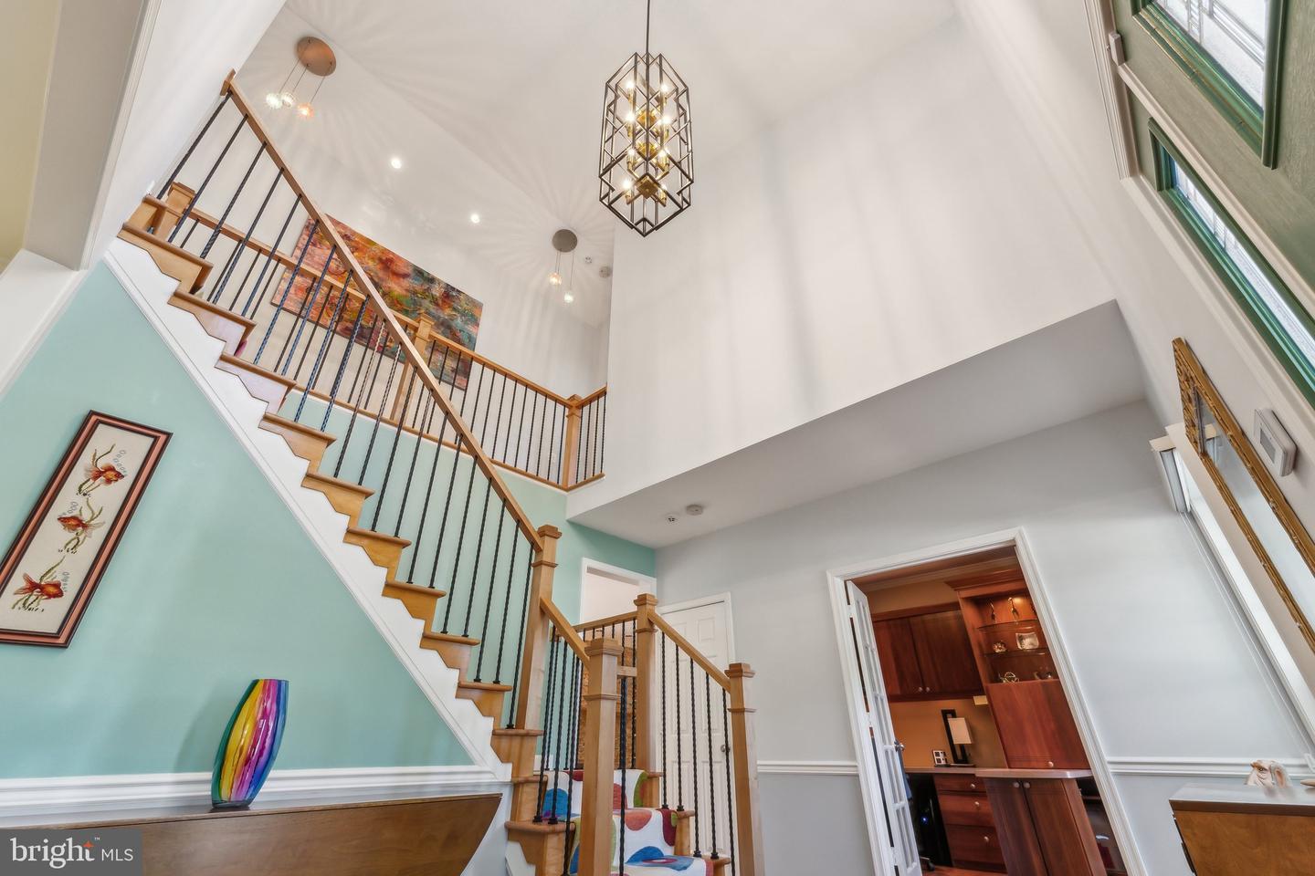 13217 PLEASANT GLEN CT, HERNDON, Virginia 20171, 4 Bedrooms Bedrooms, ,3 BathroomsBathrooms,Residential,For sale,13217 PLEASANT GLEN CT,VAFX2232160 MLS # VAFX2232160