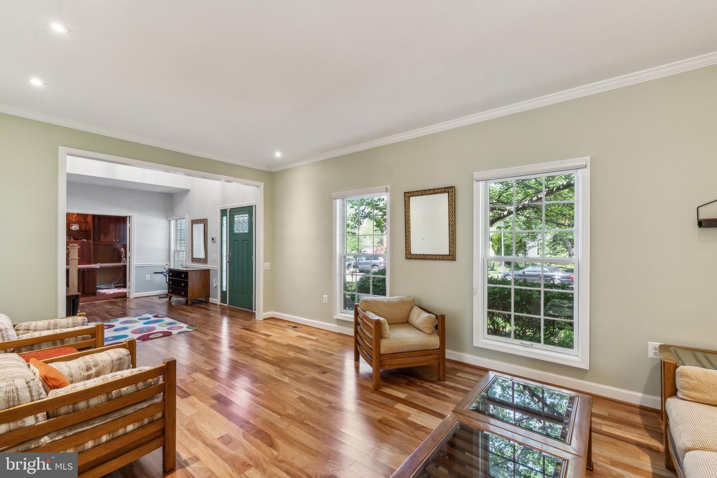 13217 PLEASANT GLEN CT, HERNDON, Virginia 20171, 4 Bedrooms Bedrooms, ,3 BathroomsBathrooms,Residential,For sale,13217 PLEASANT GLEN CT,VAFX2232160 MLS # VAFX2232160
