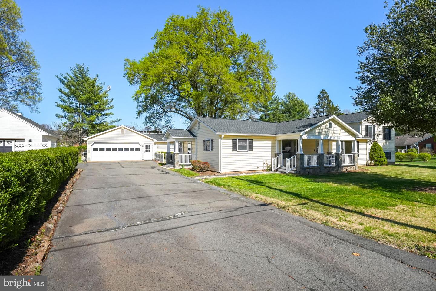 9807 HUTCHISON LN, MANASSAS, Virginia 20110, 3 Bedrooms Bedrooms, ,3 BathroomsBathrooms,Residential,For sale,9807 HUTCHISON LN,VAMN2008088 MLS # VAMN2008088