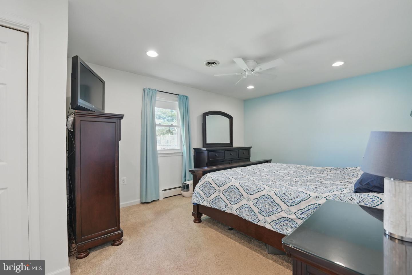 9807 HUTCHISON LN, MANASSAS, Virginia 20110, 3 Bedrooms Bedrooms, ,3 BathroomsBathrooms,Residential,For sale,9807 HUTCHISON LN,VAMN2008088 MLS # VAMN2008088