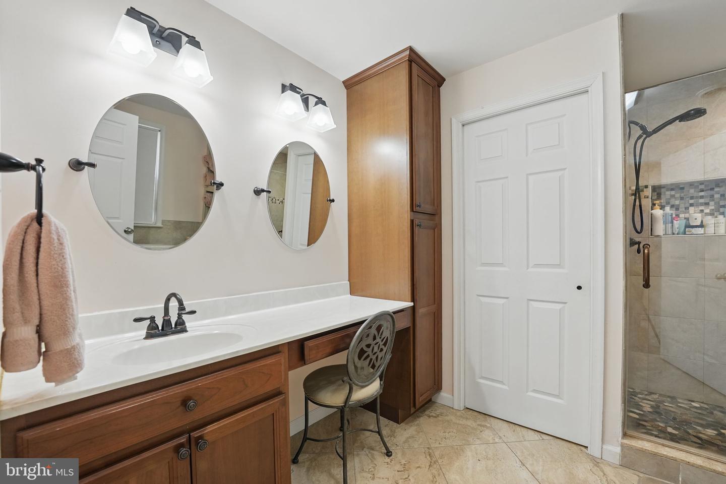 9807 HUTCHISON LN, MANASSAS, Virginia 20110, 3 Bedrooms Bedrooms, ,3 BathroomsBathrooms,Residential,For sale,9807 HUTCHISON LN,VAMN2008088 MLS # VAMN2008088
