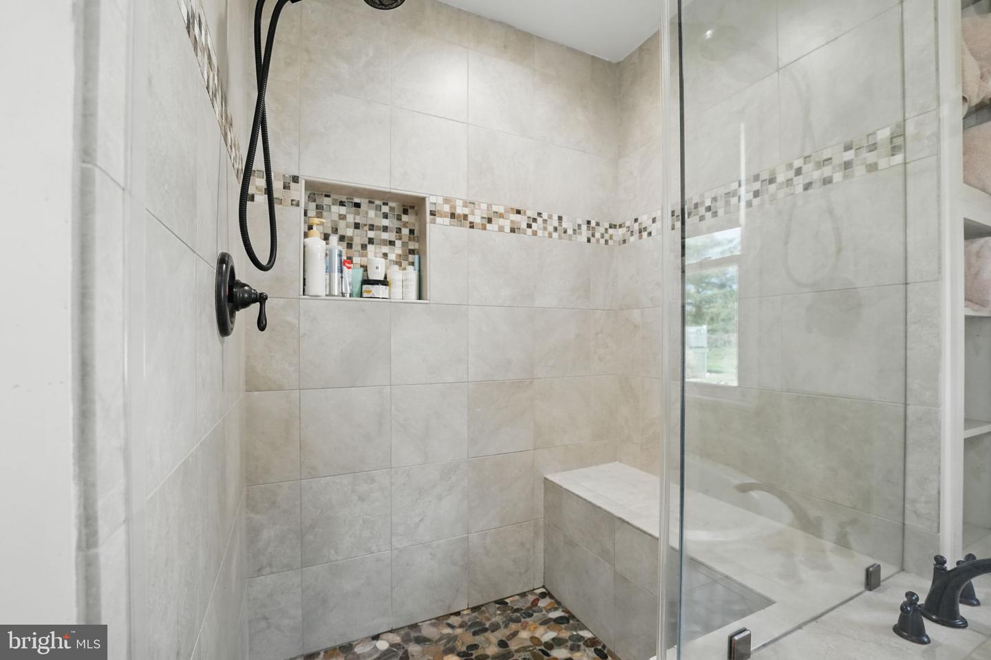 9807 HUTCHISON LN, MANASSAS, Virginia 20110, 3 Bedrooms Bedrooms, ,3 BathroomsBathrooms,Residential,For sale,9807 HUTCHISON LN,VAMN2008088 MLS # VAMN2008088