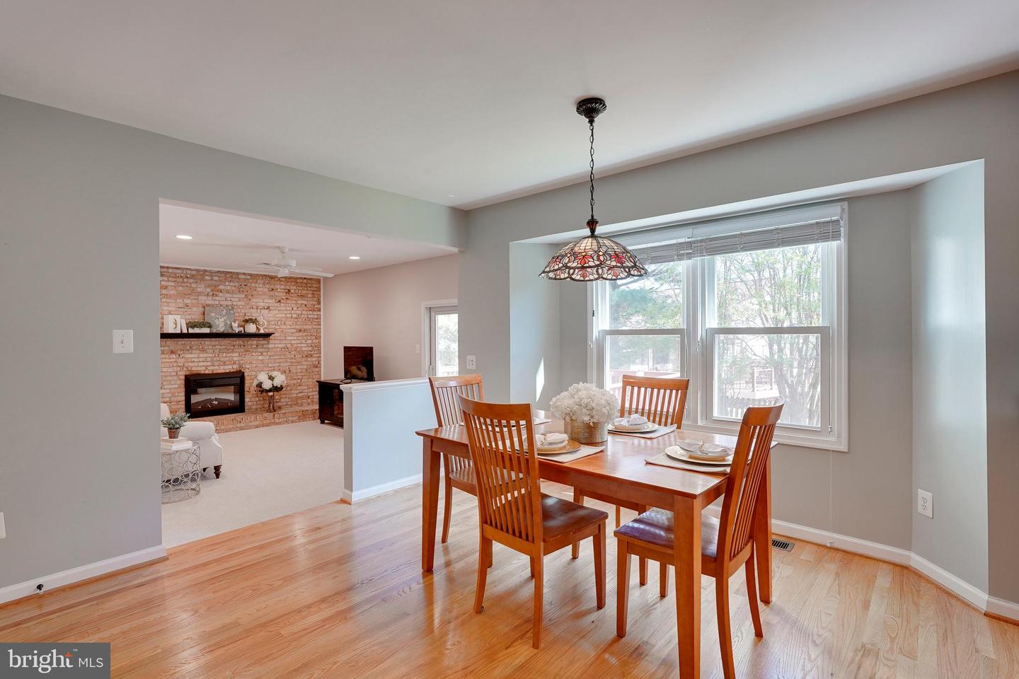 3263 KINROSS CIR, HERNDON, Virginia 20171, 4 Bedrooms Bedrooms, ,2 BathroomsBathrooms,Residential,For sale,3263 KINROSS CIR,VAFX2232490 MLS # VAFX2232490