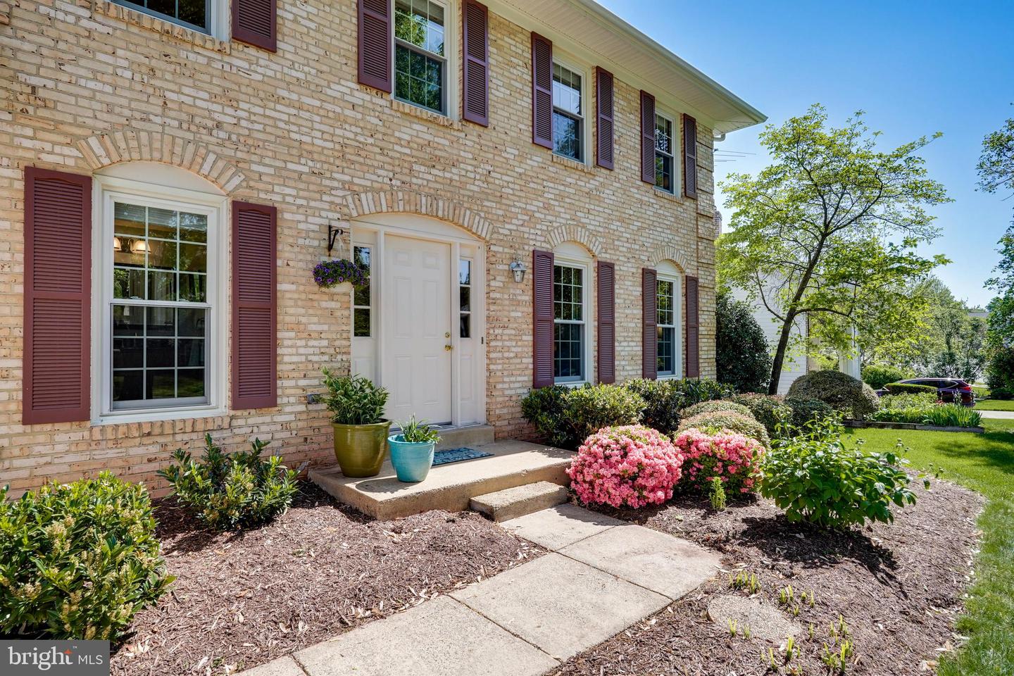 3263 KINROSS CIR, HERNDON, Virginia 20171, 4 Bedrooms Bedrooms, ,2 BathroomsBathrooms,Residential,For sale,3263 KINROSS CIR,VAFX2232490 MLS # VAFX2232490