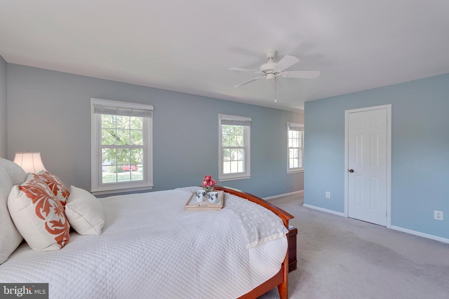 3263 KINROSS CIR, HERNDON, Virginia 20171, 4 Bedrooms Bedrooms, ,2 BathroomsBathrooms,Residential,For sale,3263 KINROSS CIR,VAFX2232490 MLS # VAFX2232490