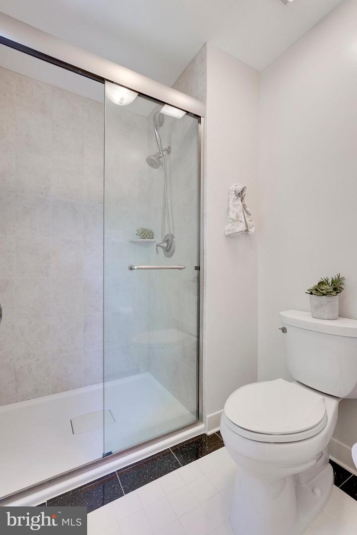 3263 KINROSS CIR, HERNDON, Virginia 20171, 4 Bedrooms Bedrooms, ,2 BathroomsBathrooms,Residential,For sale,3263 KINROSS CIR,VAFX2232490 MLS # VAFX2232490