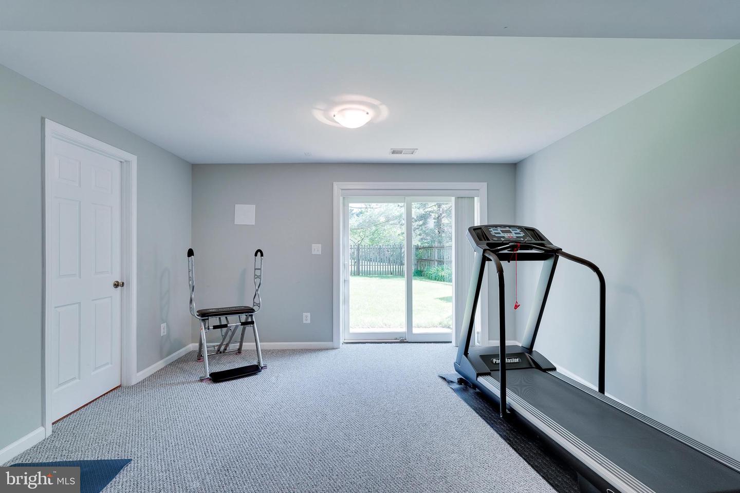 3263 KINROSS CIR, HERNDON, Virginia 20171, 4 Bedrooms Bedrooms, ,2 BathroomsBathrooms,Residential,For sale,3263 KINROSS CIR,VAFX2232490 MLS # VAFX2232490