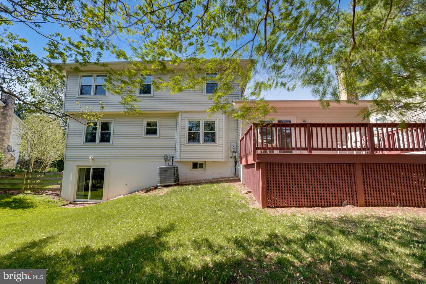 3263 KINROSS CIR, HERNDON, Virginia 20171, 4 Bedrooms Bedrooms, ,2 BathroomsBathrooms,Residential,For sale,3263 KINROSS CIR,VAFX2232490 MLS # VAFX2232490