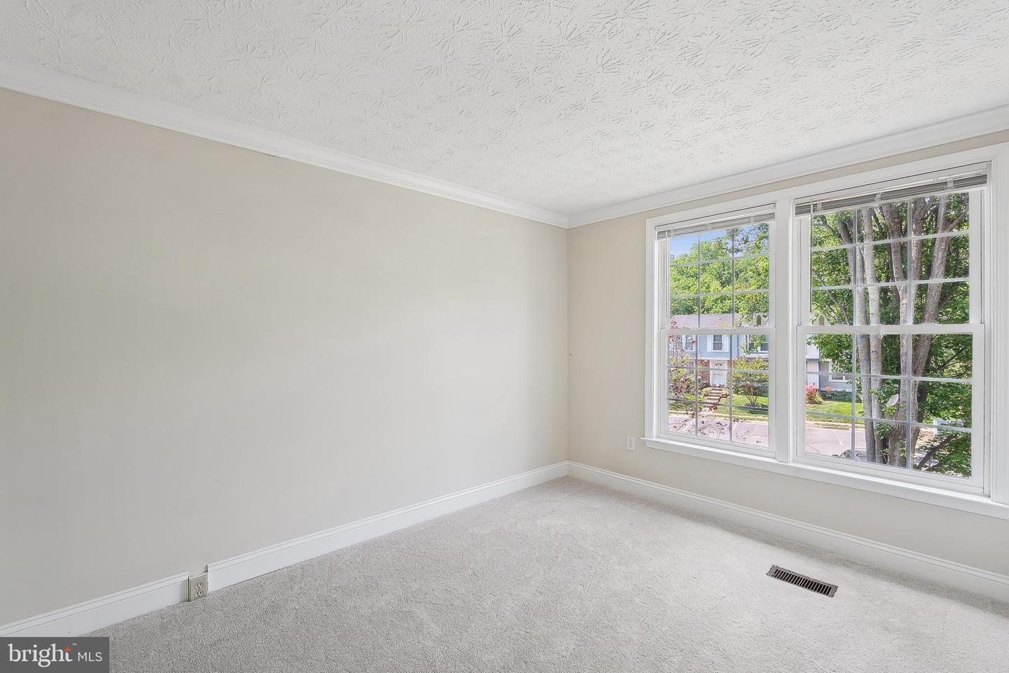 7728 CAMP ALGER AVE, FALLS CHURCH, Virginia 22042, 3 Bedrooms Bedrooms, ,2 BathroomsBathrooms,Residential,For sale,7728 CAMP ALGER AVE,VAFX2232586 MLS # VAFX2232586