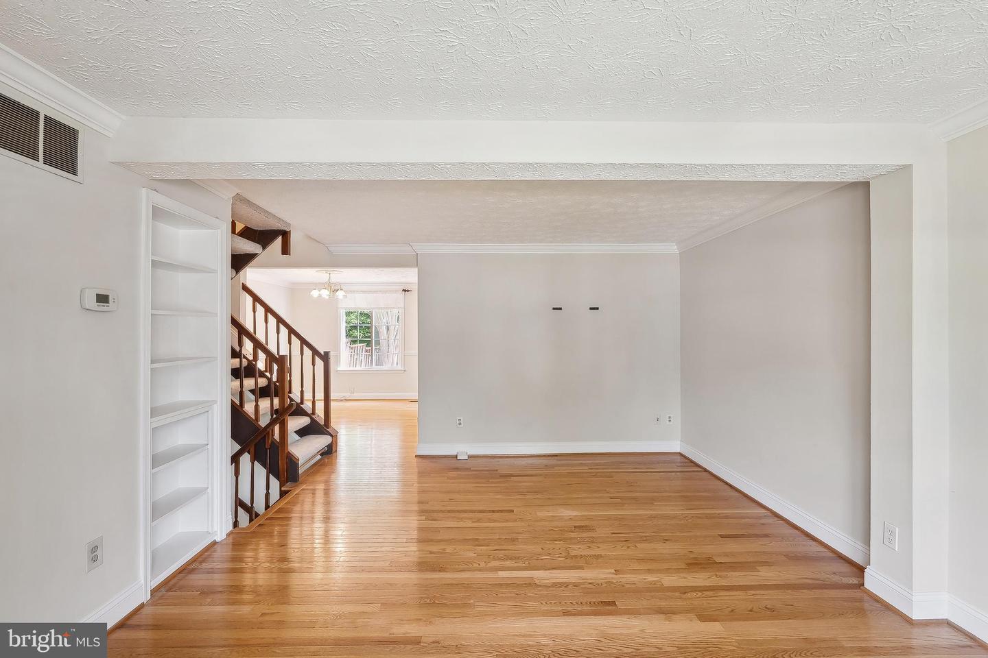 7728 CAMP ALGER AVE, FALLS CHURCH, Virginia 22042, 3 Bedrooms Bedrooms, ,2 BathroomsBathrooms,Residential,For sale,7728 CAMP ALGER AVE,VAFX2232586 MLS # VAFX2232586