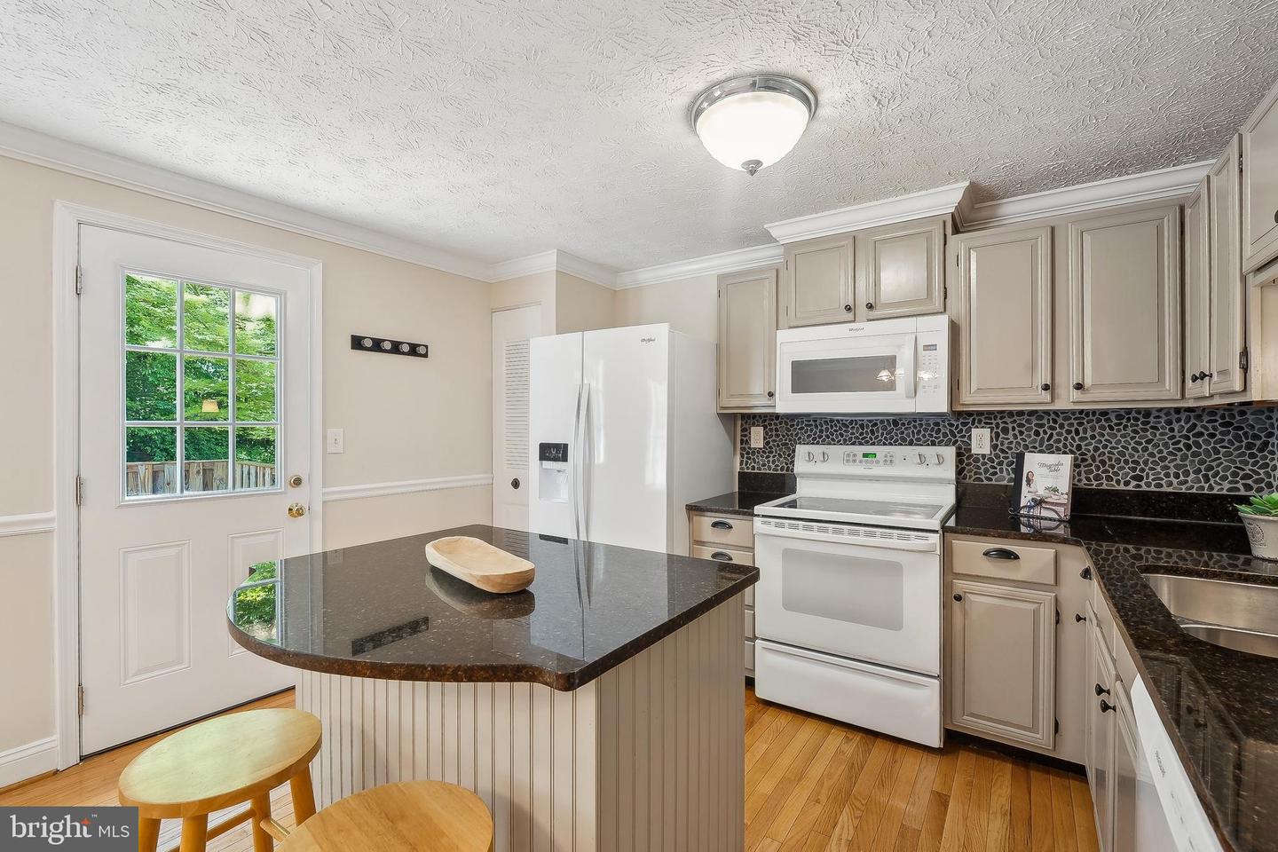 7728 CAMP ALGER AVE, FALLS CHURCH, Virginia 22042, 3 Bedrooms Bedrooms, ,2 BathroomsBathrooms,Residential,For sale,7728 CAMP ALGER AVE,VAFX2232586 MLS # VAFX2232586