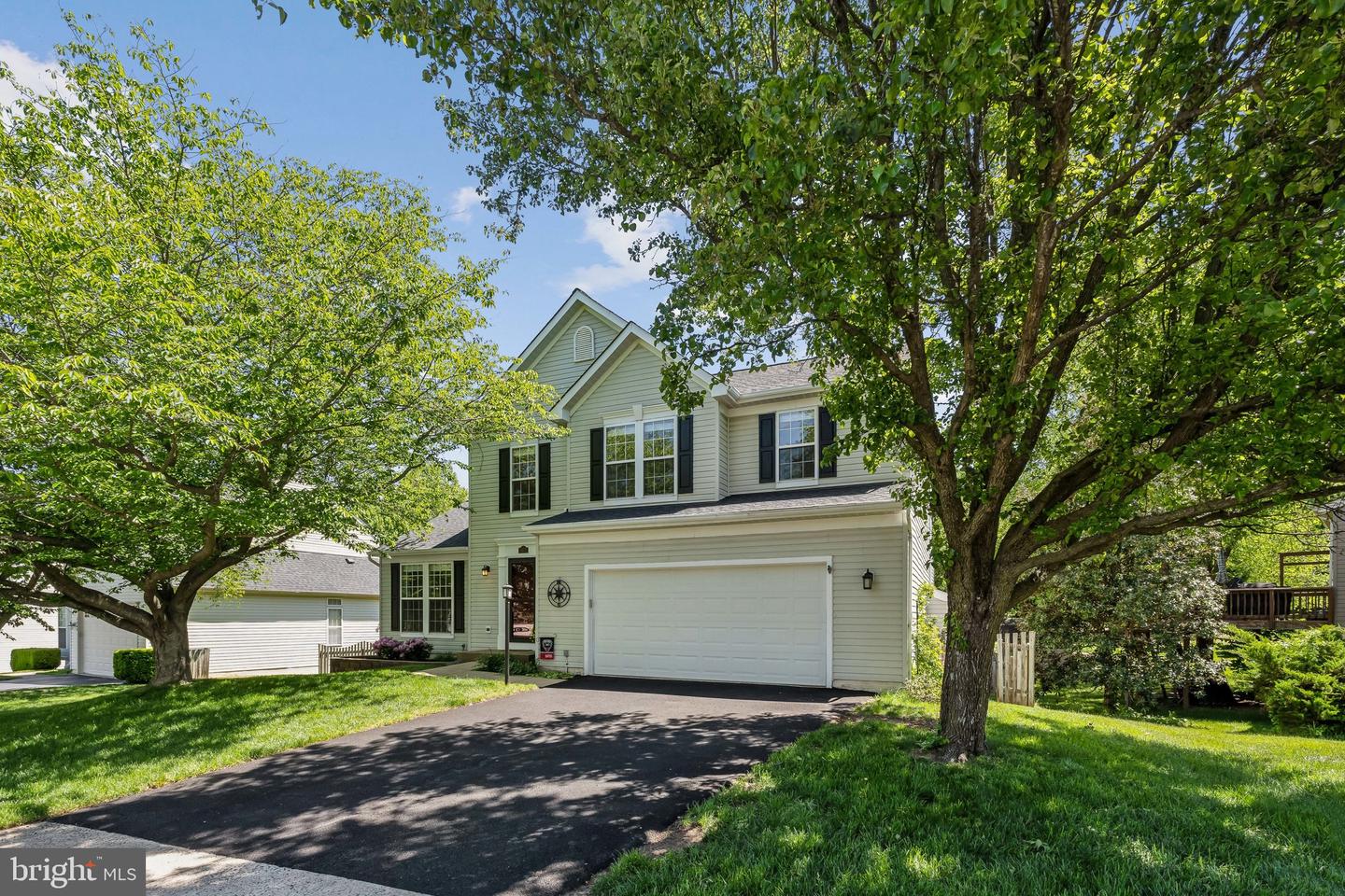 3873 WERTZ DR, WOODBRIDGE, Virginia 22193, 4 Bedrooms Bedrooms, ,3 BathroomsBathrooms,Residential,For sale,3873 WERTZ DR,VAPW2091392 MLS # VAPW2091392