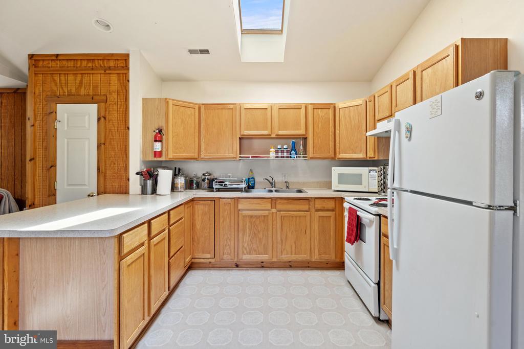 11947 LEE HWY, SPERRYVILLE, Virginia, ,Residential,11947 LEE HWY,VARP2002052 MLS # VARP2002052