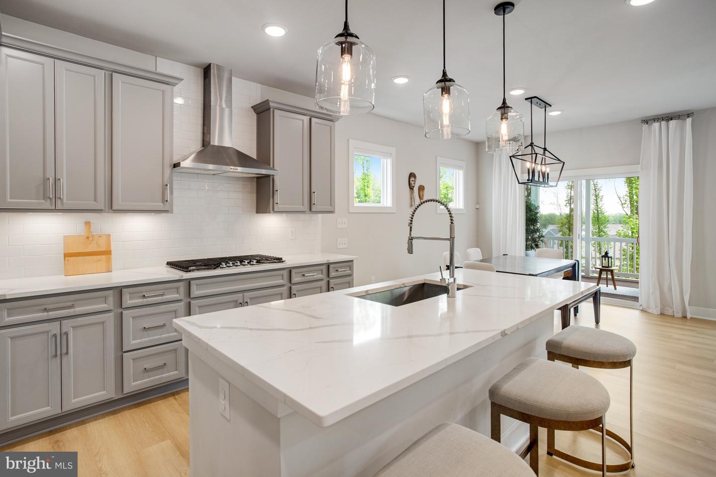2097 BLUE MOCKINGBIRD LN, DUMFRIES, Virginia 22026, 5 Bedrooms Bedrooms, ,4 BathroomsBathrooms,Residential,For sale,2097 BLUE MOCKINGBIRD LN,VAPW2091438 MLS # VAPW2091438