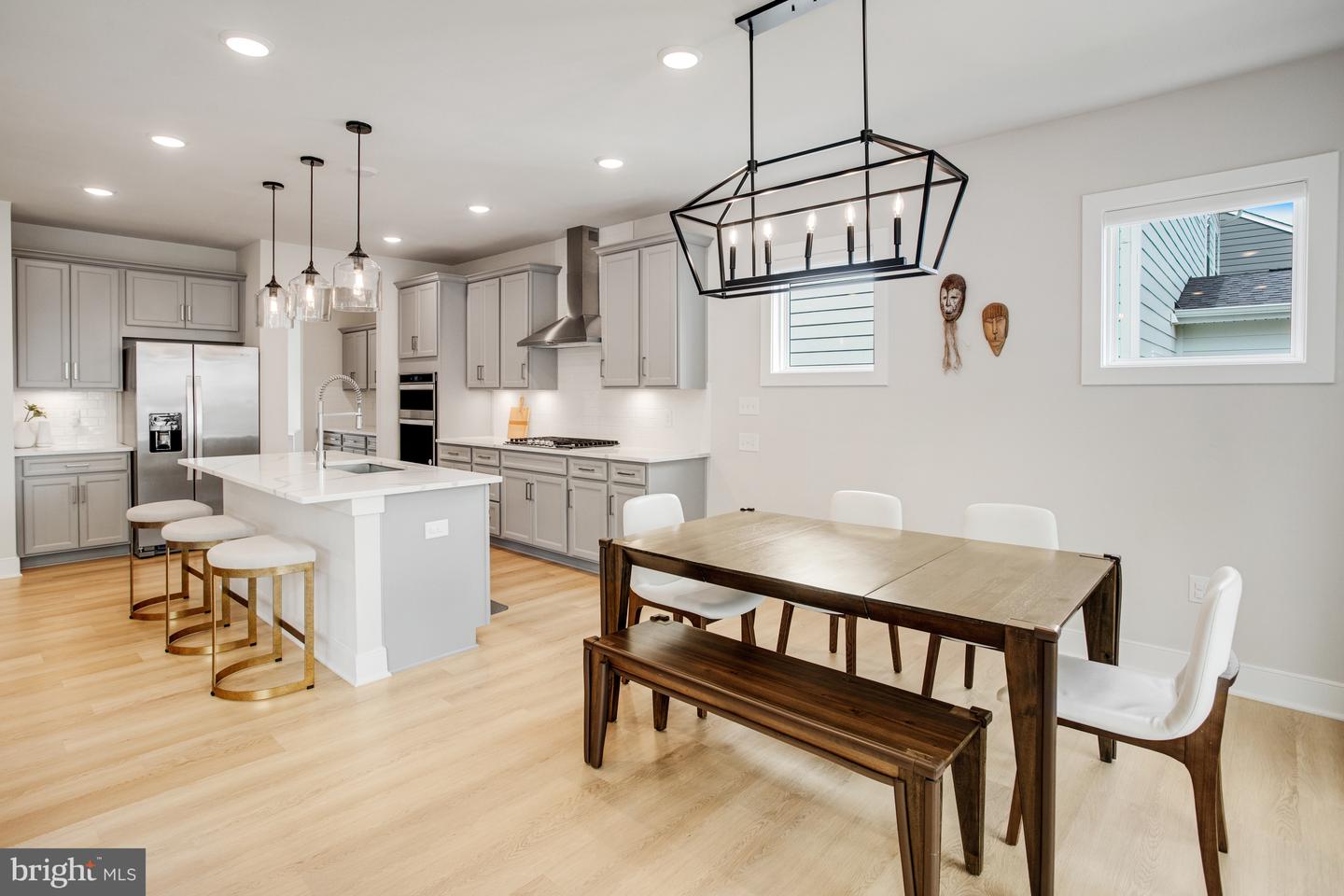 2097 BLUE MOCKINGBIRD LN, DUMFRIES, Virginia 22026, 5 Bedrooms Bedrooms, ,4 BathroomsBathrooms,Residential,For sale,2097 BLUE MOCKINGBIRD LN,VAPW2091438 MLS # VAPW2091438