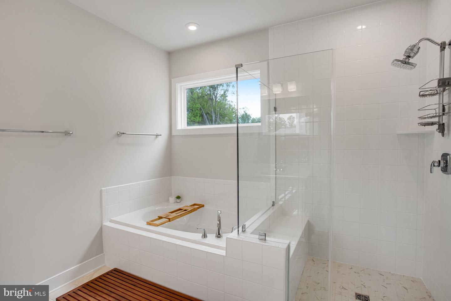 2097 BLUE MOCKINGBIRD LN, DUMFRIES, Virginia 22026, 5 Bedrooms Bedrooms, ,4 BathroomsBathrooms,Residential,For sale,2097 BLUE MOCKINGBIRD LN,VAPW2091438 MLS # VAPW2091438