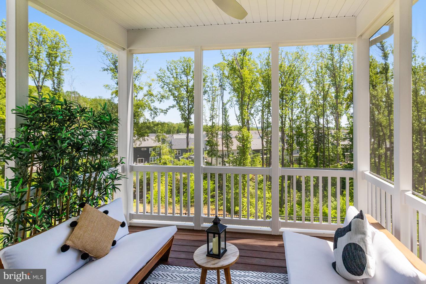 2097 BLUE MOCKINGBIRD LN, DUMFRIES, Virginia 22026, 5 Bedrooms Bedrooms, ,4 BathroomsBathrooms,Residential,For sale,2097 BLUE MOCKINGBIRD LN,VAPW2091438 MLS # VAPW2091438