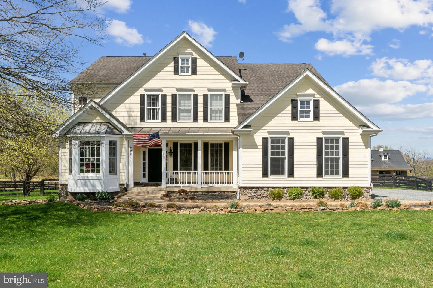 20011 PLEASANT MEADOW LN, PURCELLVILLE, Virginia 20132, 5 Bedrooms Bedrooms, ,5 BathroomsBathrooms,Residential,For sale,20011 PLEASANT MEADOW LN,VALO2093270 MLS # VALO2093270