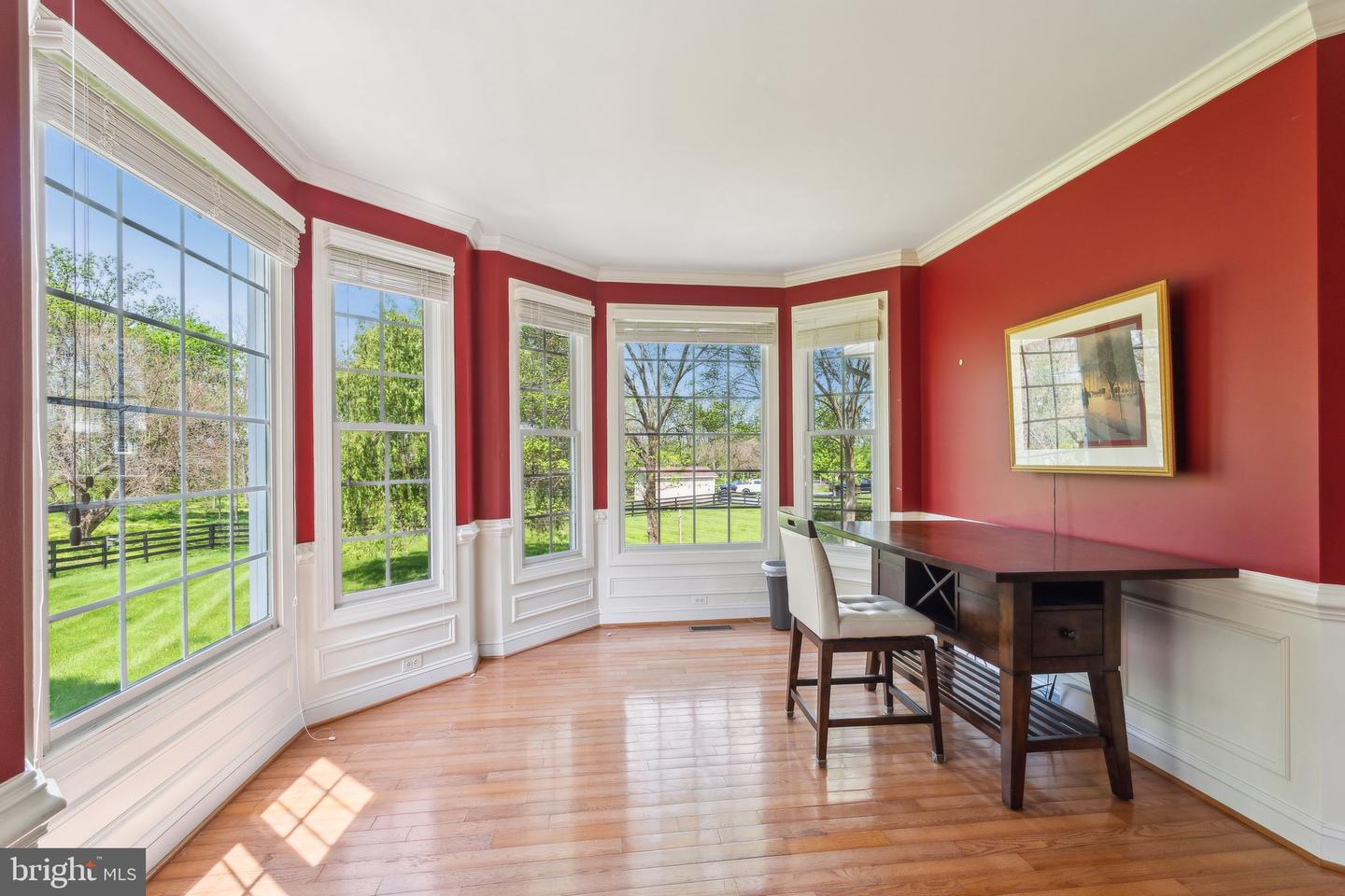 20011 PLEASANT MEADOW LN, PURCELLVILLE, Virginia 20132, 5 Bedrooms Bedrooms, ,5 BathroomsBathrooms,Residential,For sale,20011 PLEASANT MEADOW LN,VALO2093270 MLS # VALO2093270