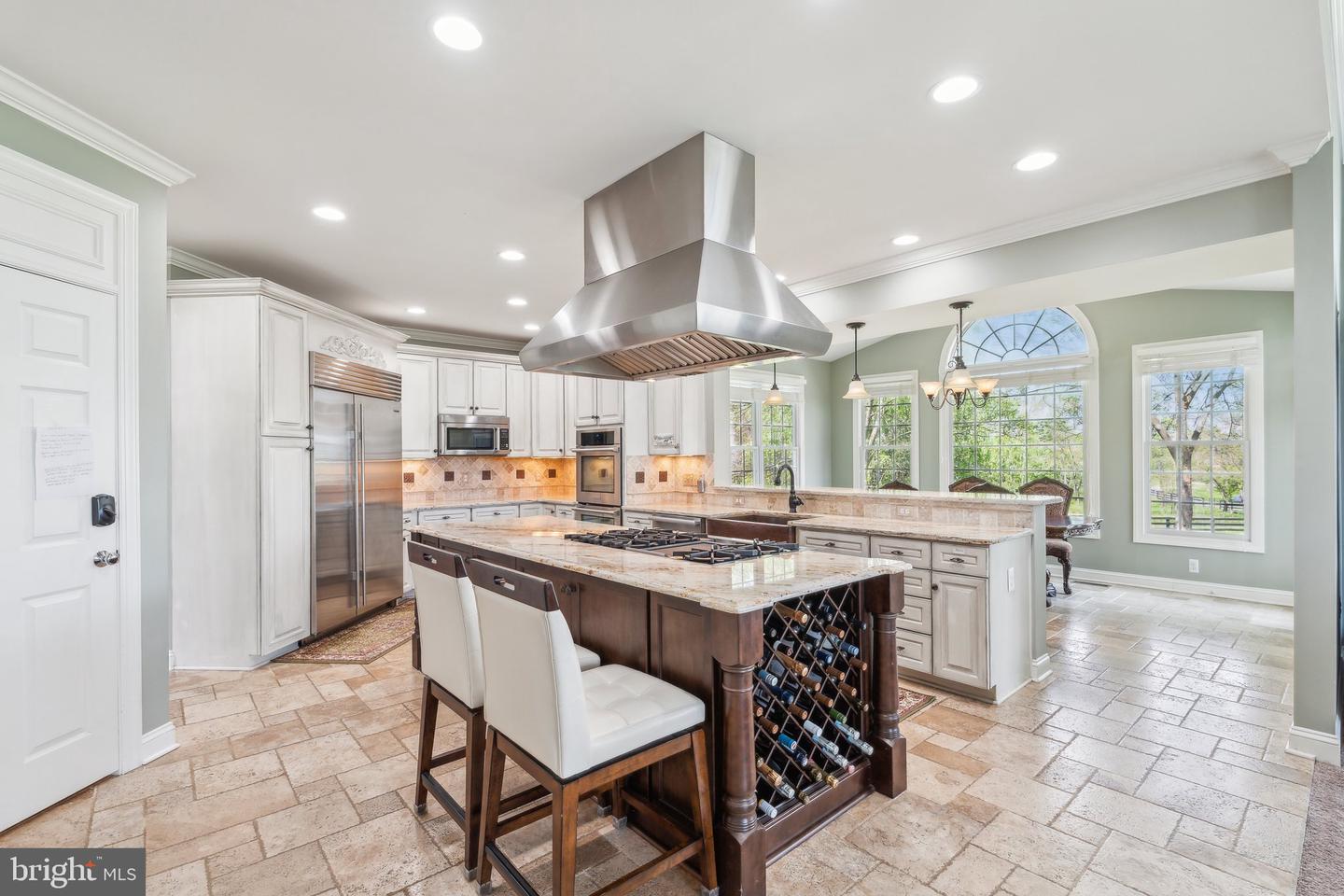 20011 PLEASANT MEADOW LN, PURCELLVILLE, Virginia 20132, 5 Bedrooms Bedrooms, ,5 BathroomsBathrooms,Residential,For sale,20011 PLEASANT MEADOW LN,VALO2093270 MLS # VALO2093270