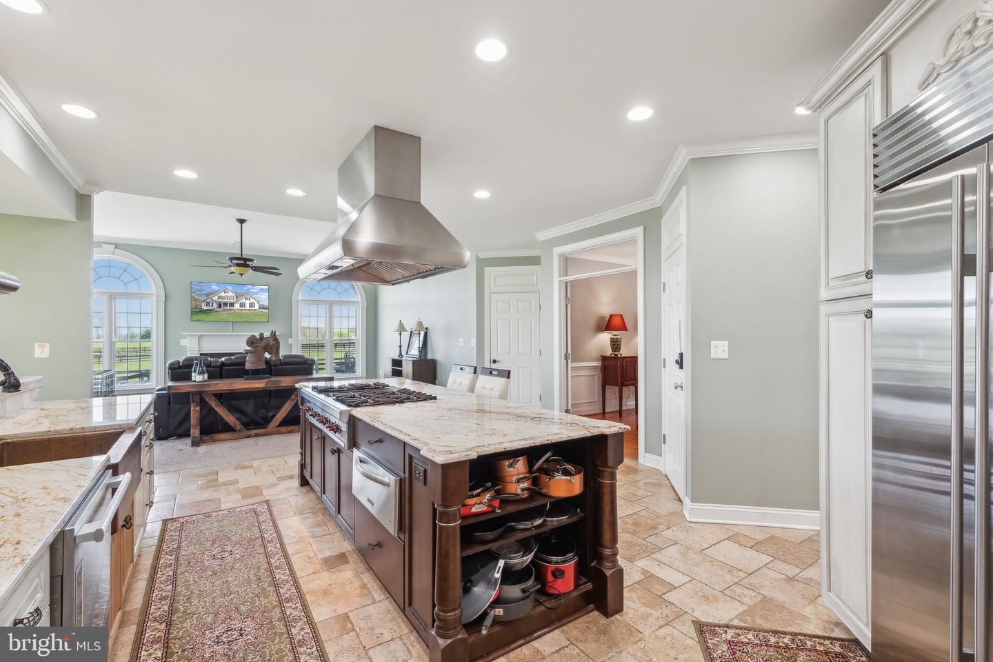20011 PLEASANT MEADOW LN, PURCELLVILLE, Virginia 20132, 5 Bedrooms Bedrooms, ,5 BathroomsBathrooms,Residential,For sale,20011 PLEASANT MEADOW LN,VALO2093270 MLS # VALO2093270