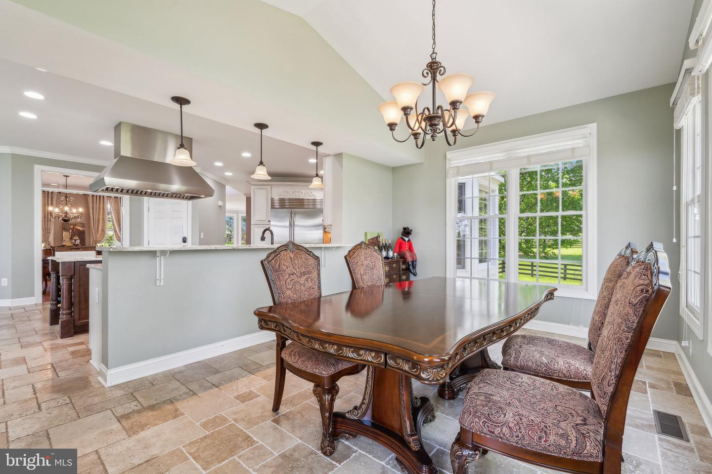 20011 PLEASANT MEADOW LN, PURCELLVILLE, Virginia 20132, 5 Bedrooms Bedrooms, ,5 BathroomsBathrooms,Residential,For sale,20011 PLEASANT MEADOW LN,VALO2093270 MLS # VALO2093270