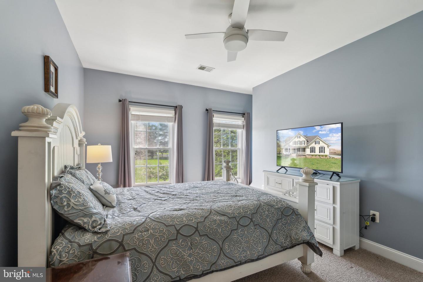 20011 PLEASANT MEADOW LN, PURCELLVILLE, Virginia 20132, 5 Bedrooms Bedrooms, ,5 BathroomsBathrooms,Residential,For sale,20011 PLEASANT MEADOW LN,VALO2093270 MLS # VALO2093270