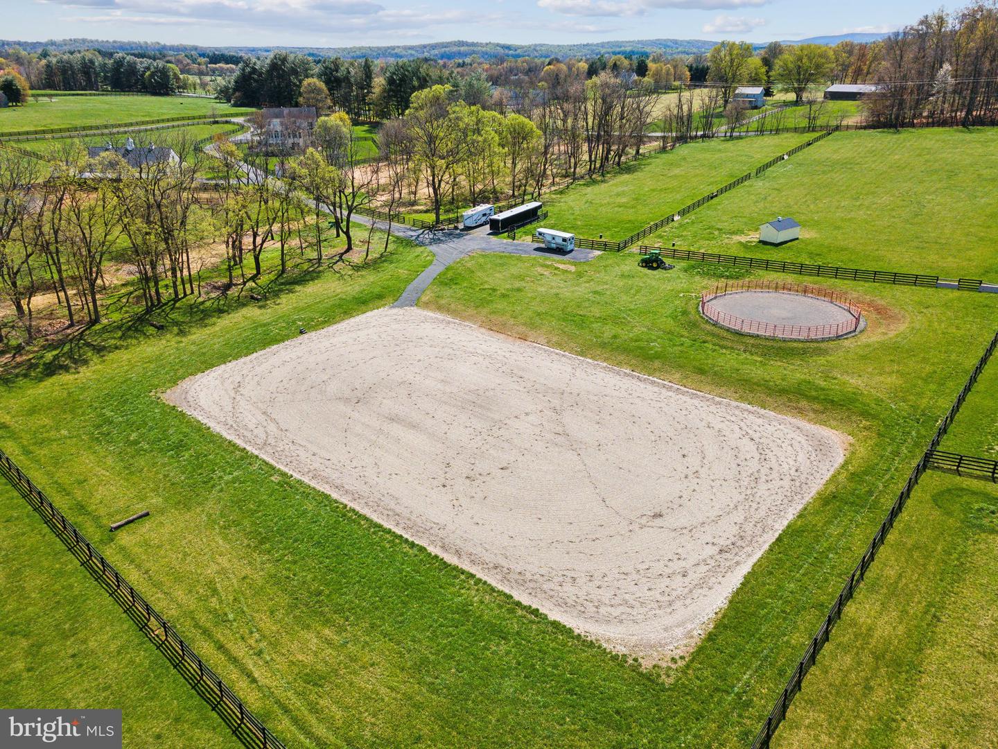 20011 PLEASANT MEADOW LN, PURCELLVILLE, Virginia 20132, 5 Bedrooms Bedrooms, ,5 BathroomsBathrooms,Residential,For sale,20011 PLEASANT MEADOW LN,VALO2093270 MLS # VALO2093270