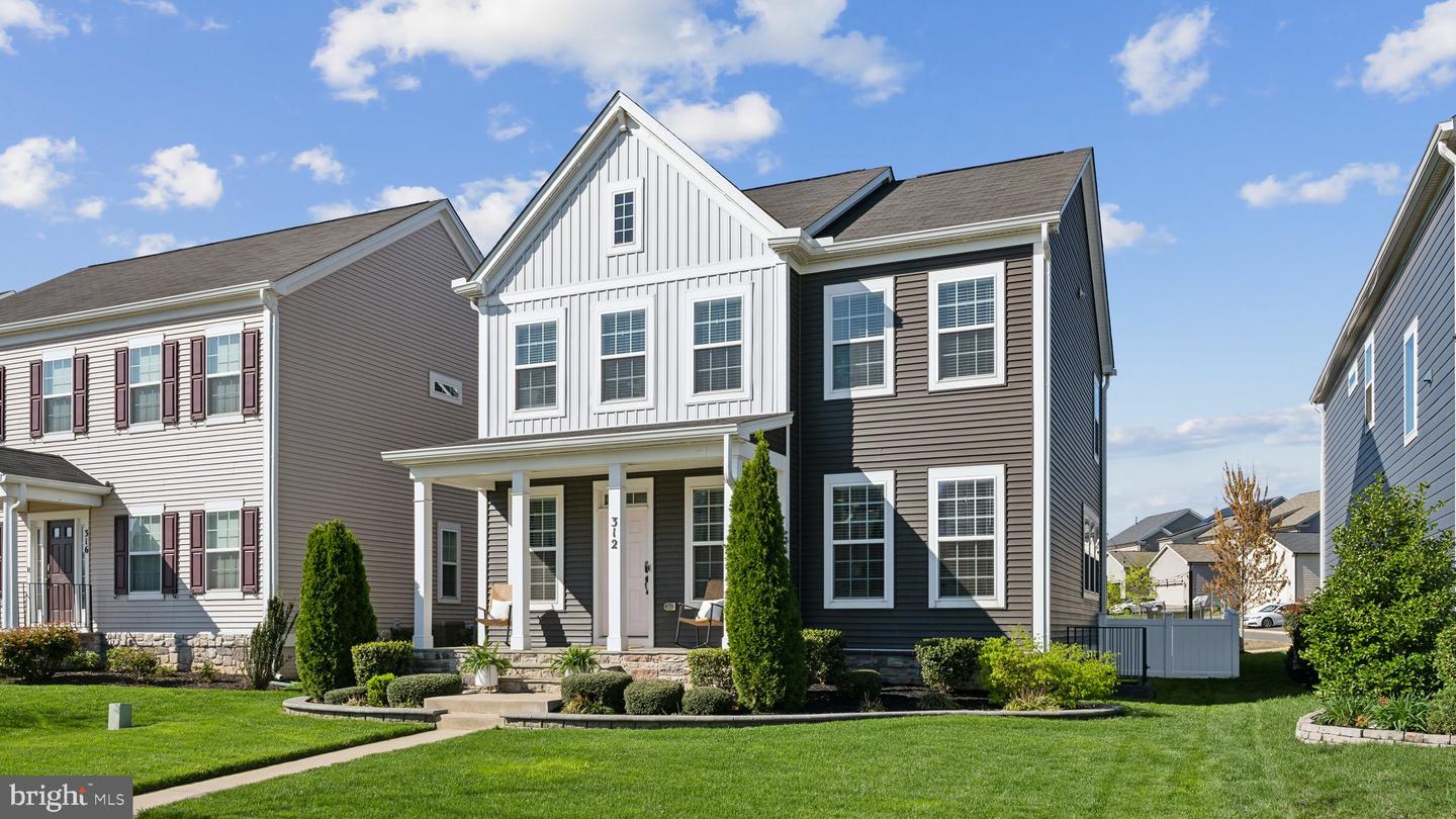 312 BOXELDER DR, STAFFORD, Virginia 22554, 5 Bedrooms Bedrooms, ,3 BathroomsBathrooms,Residential,For sale,312 BOXELDER DR,VAST2037678 MLS # VAST2037678